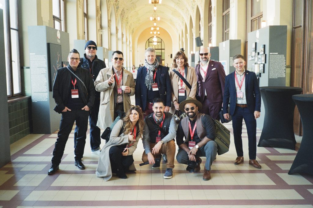 98765 009876520019 1