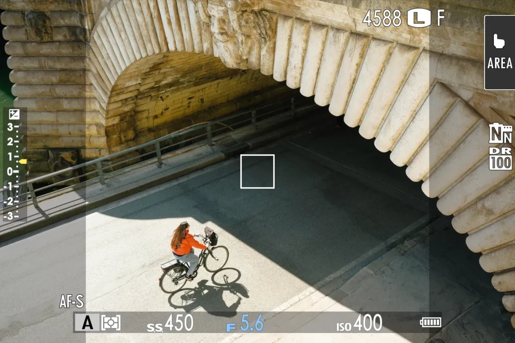 X E5 Surround View Mode 8f747cd3 5816 46d7 bd6e 15b37b4b108a