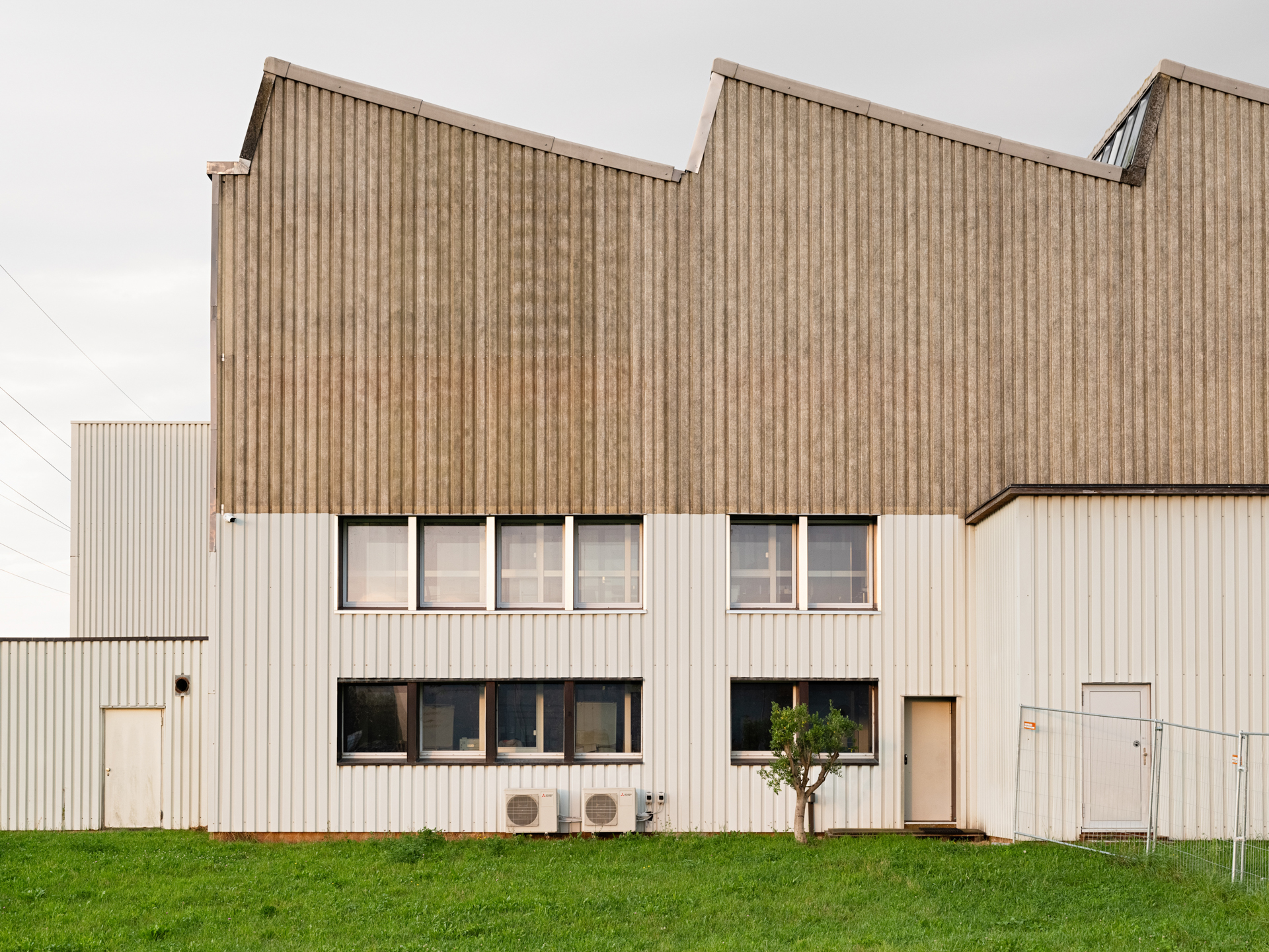 Stocker 2 Paradise Road