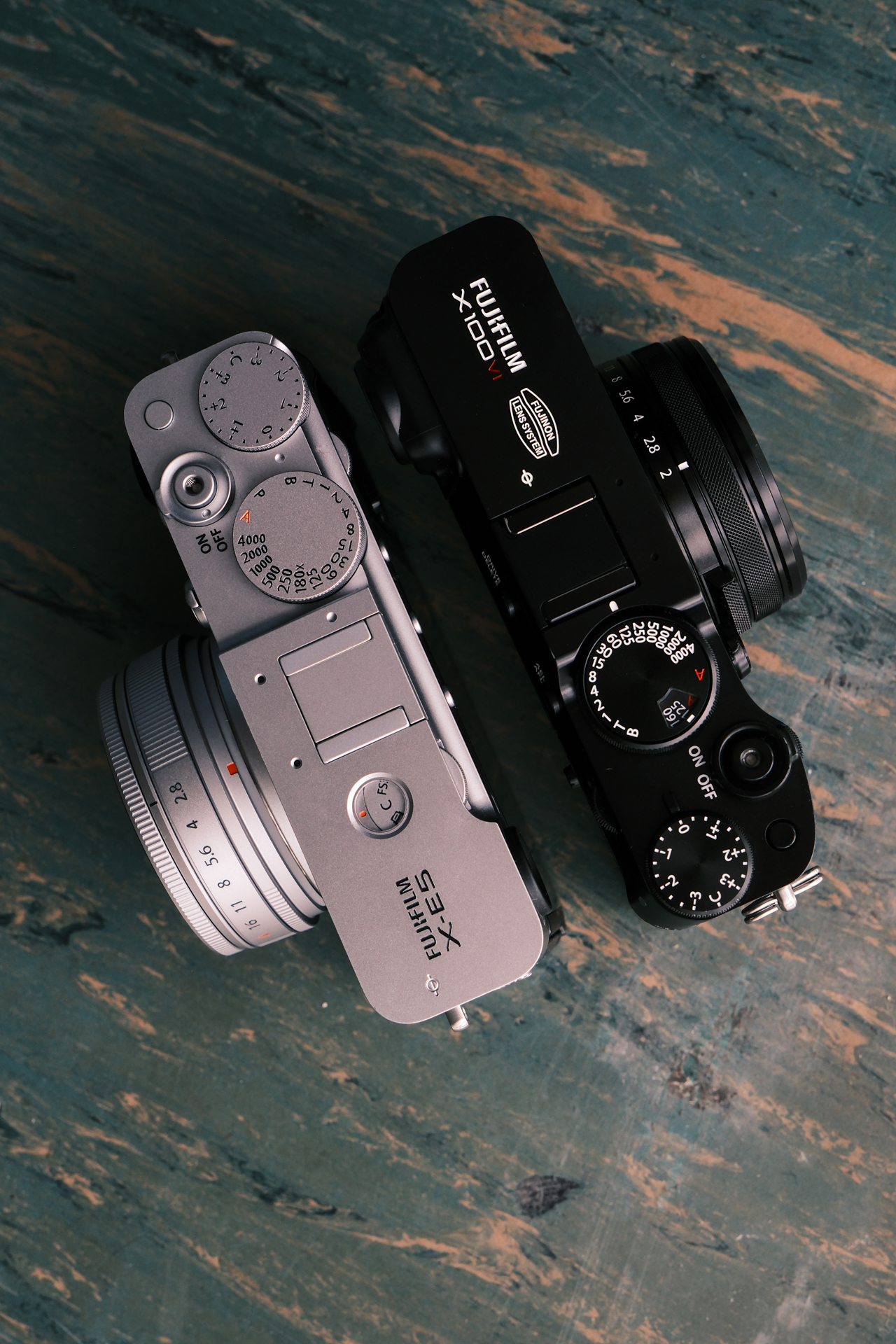 X100VI VS XE5 AR 8421
