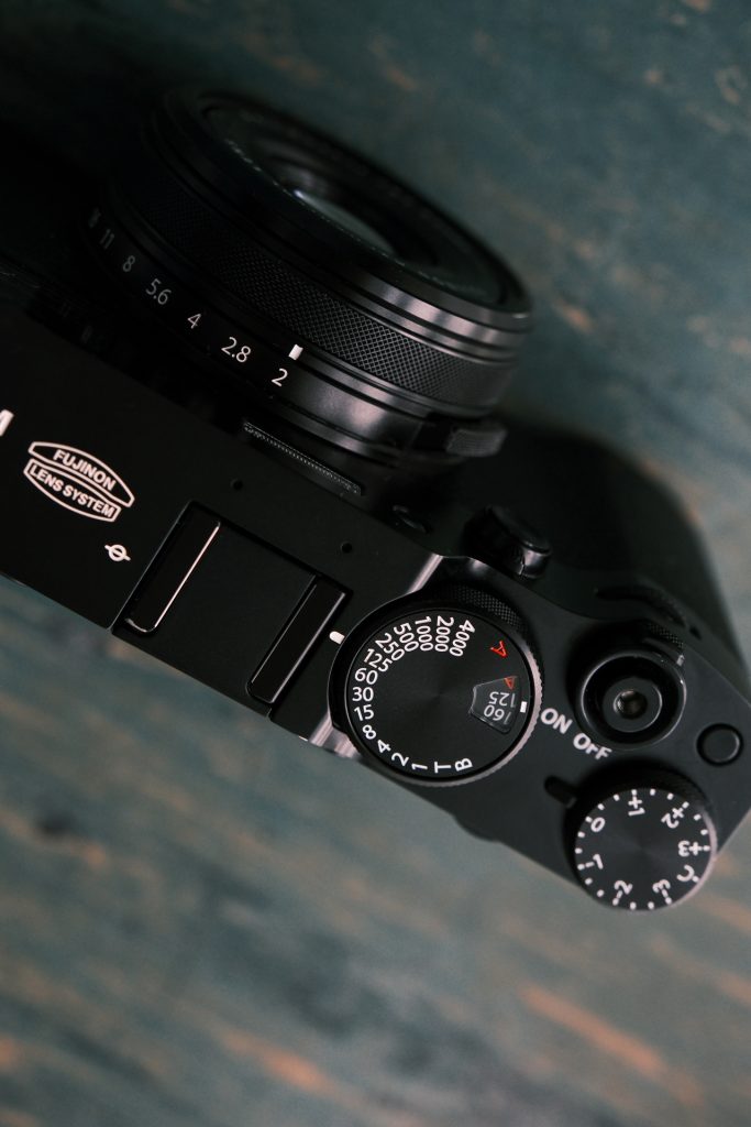 X100VI VS XE5 AR 8515