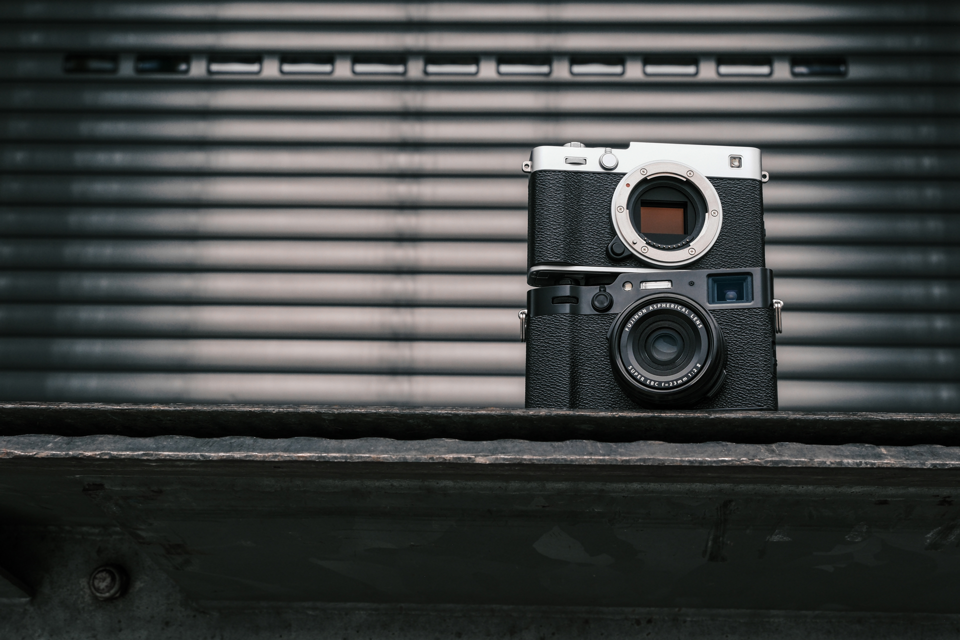 X100VI VS XE5 AR 8719